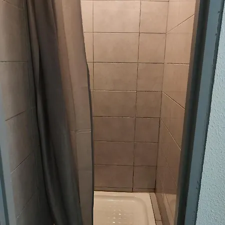 Les 4 Chênes Hotel *
