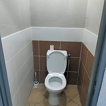 Hotel Les 4 Chênes *