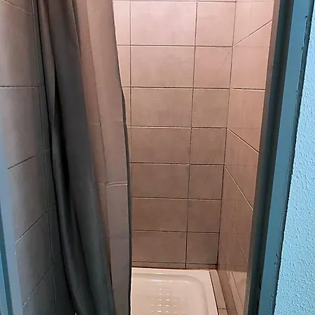 Hotel Les 4 Chênes *